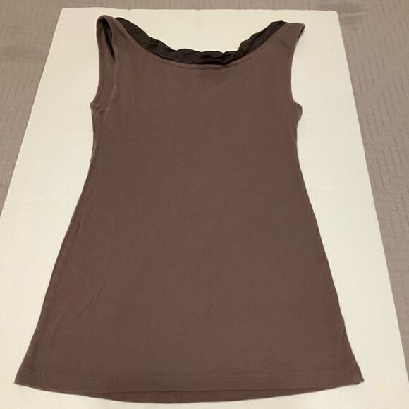 LOFT Mauve Cute Ruched Neckline, Medium. 100% Cotton - Picture 8 of 10